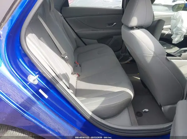 KMHLM4AG2NU259282 2022 HYUNDAI ELANTRA - Image 8