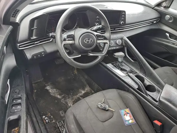 KMHLM4AG2NU277250 2022 HYUNDAI ELANTRA - Image 8