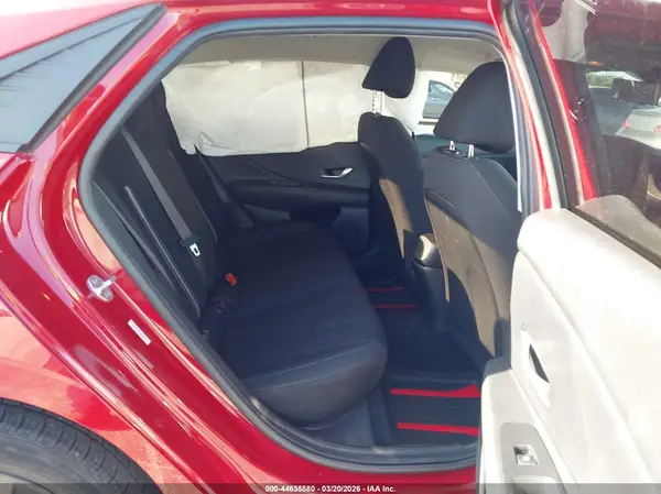 KMHLM4AG2NU284487 2022 HYUNDAI ELANTRA - Image 8