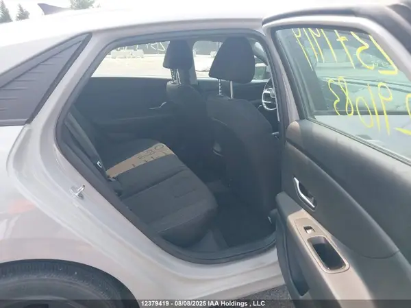 KMHLM4AG2NU291083 2022 HYUNDAI ELANTRA - Image 8