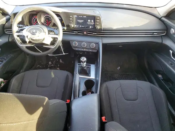 KMHLM4AG2NU298776 2022 HYUNDAI ELANTRA - Image 8
