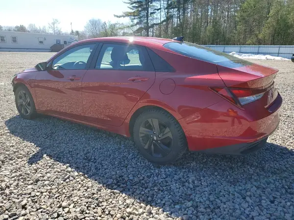 KMHLM4AG2NU299880 2022 HYUNDAI ELANTRA - Image 2