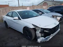 KMHLM4AG2NU305905 2022 HYUNDAI ELANTRA