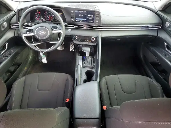 KMHLM4AG2NU308318 2022 HYUNDAI ELANTRA - Image 8