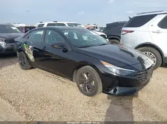 KMHLM4AG2NU322025 2022 HYUNDAI ELANTRA