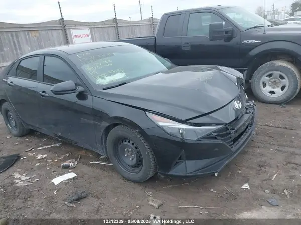 KMHLM4AG2NU345918 2022 HYUNDAI ELANTRA - Image 1