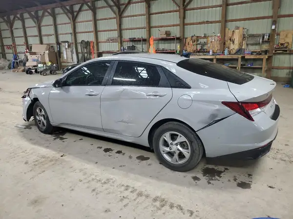 KMHLM4AG2NU346177 2022 HYUNDAI ELANTRA - Image 2