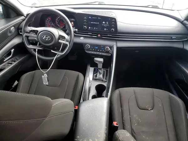 KMHLM4AG2NU362539 2022 HYUNDAI ELANTRA - Image 8