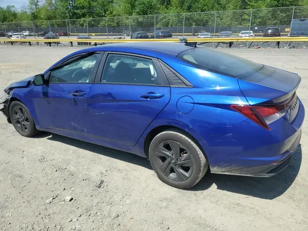 KMHLM4AG2PU374189 2023 HYUNDAI ELANTRA - Image 2