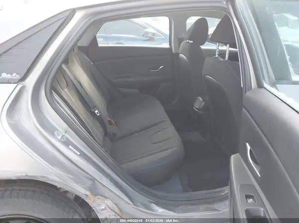 KMHLM4AG2PU374970 2023 HYUNDAI ELANTRA - Image 8