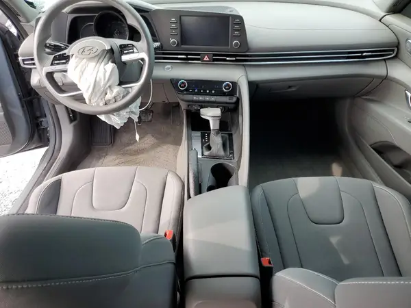 KMHLM4AG2PU378632 2023 HYUNDAI ELANTRA - Image 8
