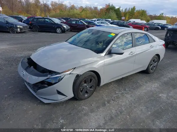 KMHLM4AG2PU378887 2023 HYUNDAI ELANTRA - Image 2