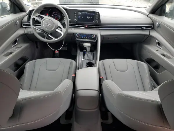 KMHLM4AG2PU379408 2023 HYUNDAI ELANTRA - Image 8