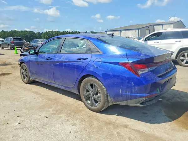 KMHLM4AG2PU387556 2023 HYUNDAI ELANTRA - Image 2