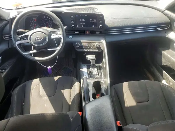 KMHLM4AG2PU387556 2023 HYUNDAI ELANTRA - Image 8