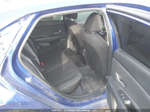 KMHLM4AG2PU389484 2023 HYUNDAI ELANTRA - Image 8