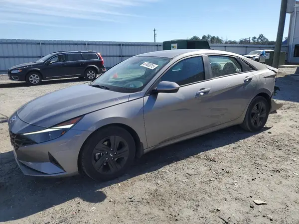 KMHLM4AG2PU393034 2023 HYUNDAI ELANTRA - Image 1