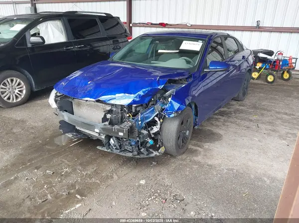 KMHLM4AG2PU395673 2023 HYUNDAI ELANTRA - Image 2