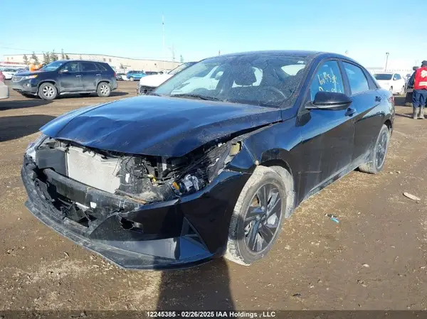 KMHLM4AG2PU414884 2023 HYUNDAI ELANTRA - Image 2
