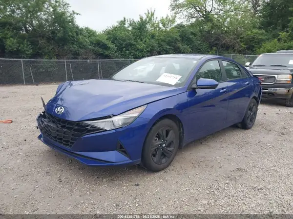 KMHLM4AG2PU414903 2023 HYUNDAI ELANTRA - Image 2