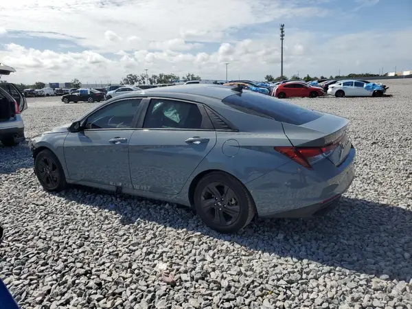 KMHLM4AG2PU415582 2023 HYUNDAI ELANTRA - Image 2