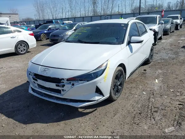 KMHLM4AG2PU418045 2023 HYUNDAI ELANTRA - Image 2