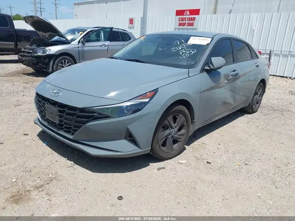 KMHLM4AG2PU424850 2023 HYUNDAI ELANTRA - Image 2