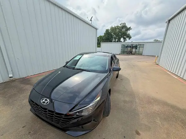 KMHLM4AG2PU430941 2023 HYUNDAI ELANTRA - Image 2
