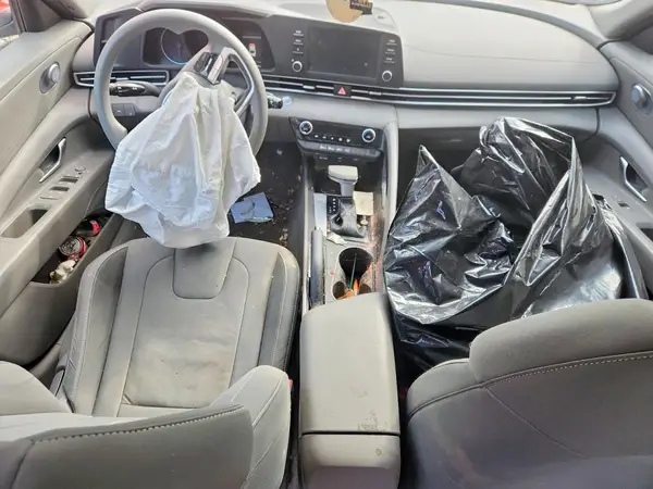 KMHLM4AG2PU433385 2023 HYUNDAI ELANTRA - Image 8