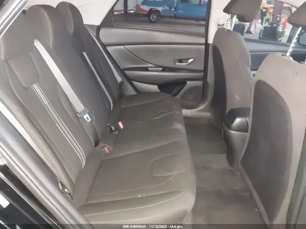 KMHLM4AG2PU436061 2023 HYUNDAI ELANTRA - Image 8