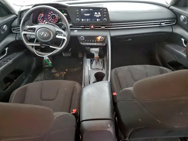 KMHLM4AG2PU438005 2023 HYUNDAI ELANTRA - Image 8