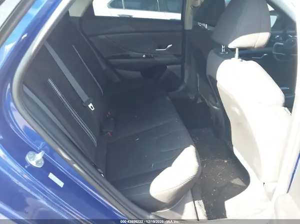 KMHLM4AG2PU438036 2023 HYUNDAI ELANTRA - Image 8