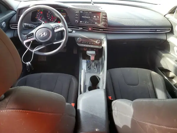 KMHLM4AG2PU439851 2023 HYUNDAI ELANTRA - Image 8