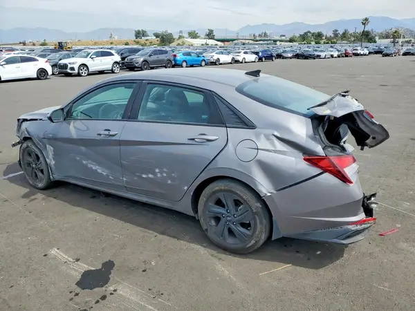KMHLM4AG2PU447612 2023 HYUNDAI ELANTRA - Image 2