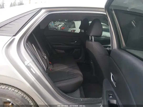 KMHLM4AG2PU471361 2023 HYUNDAI ELANTRA - Image 8