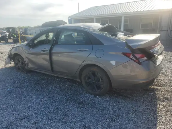 KMHLM4AG2PU489293 2023 HYUNDAI ELANTRA - Image 2