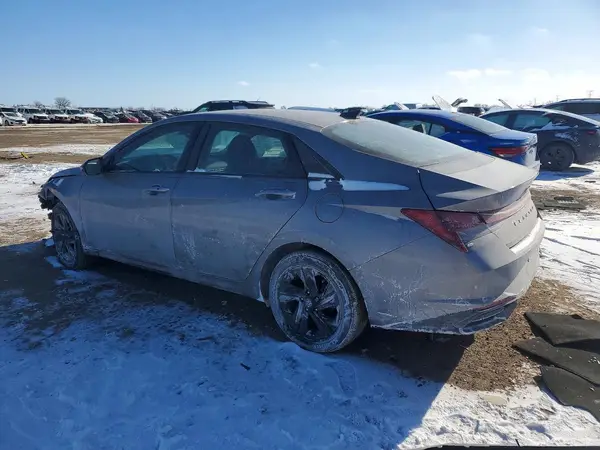 KMHLM4AG2PU500695 2023 HYUNDAI ELANTRA - Image 2