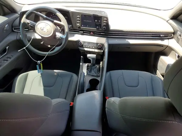 KMHLM4AG2PU503841 2023 HYUNDAI ELANTRA - Image 8