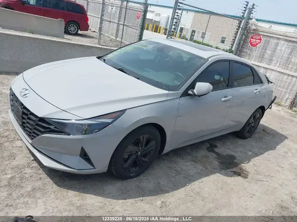 KMHLM4AG2PU509123 2023 HYUNDAI ELANTRA - Image 2