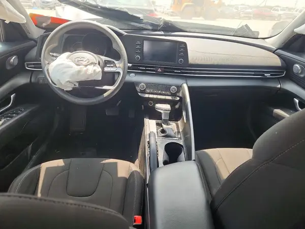 KMHLM4AG2PU509249 2023 HYUNDAI ELANTRA - Image 8