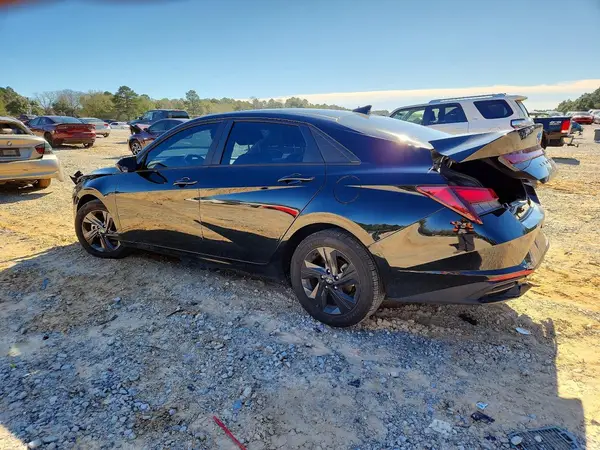 KMHLM4AG2PU523491 2023 HYUNDAI ELANTRA - Image 2