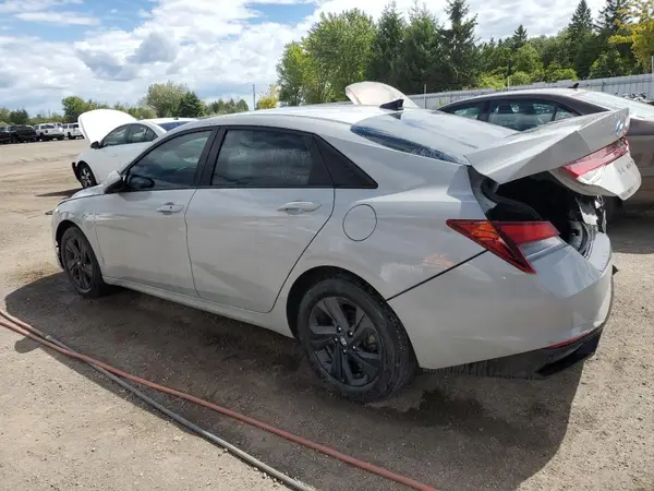 KMHLM4AG2PU528092 2023 HYUNDAI ELANTRA - Image 2