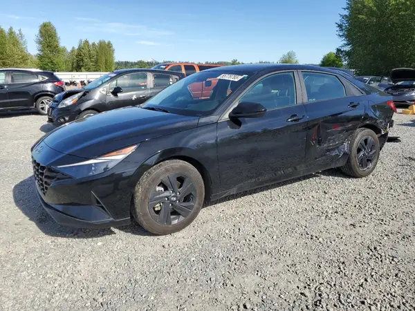 KMHLM4AG2PU529887 2023 HYUNDAI ELANTRA - Image 1