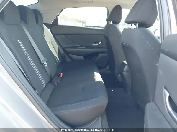 KMHLM4AG2PU531574 2023 HYUNDAI ELANTRA - Image 8