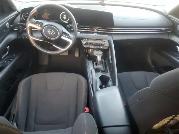 KMHLM4AG2PU533339 2023 HYUNDAI ELANTRA - Image 8