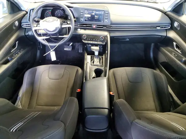 KMHLM4AG2PU543255 2023 HYUNDAI ELANTRA - Image 8