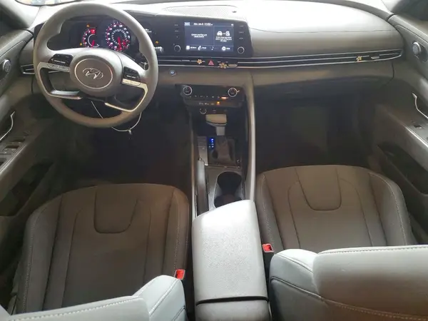 KMHLM4AG2PU560461 2023 HYUNDAI ELANTRA - Image 8