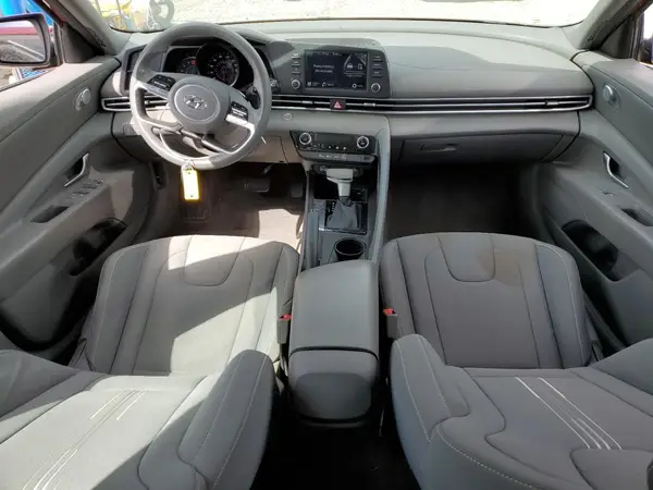 KMHLM4AG2PU562243 2023 HYUNDAI ELANTRA - Image 8