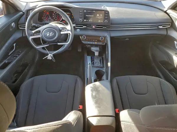 KMHLM4AG2PU572058 2023 HYUNDAI ELANTRA - Image 8
