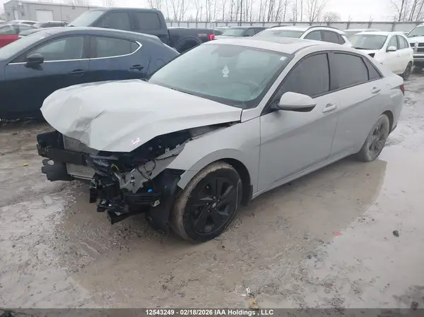 KMHLM4AG2PU578345 2023 HYUNDAI ELANTRA - Image 2